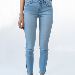 Zippered Jeans